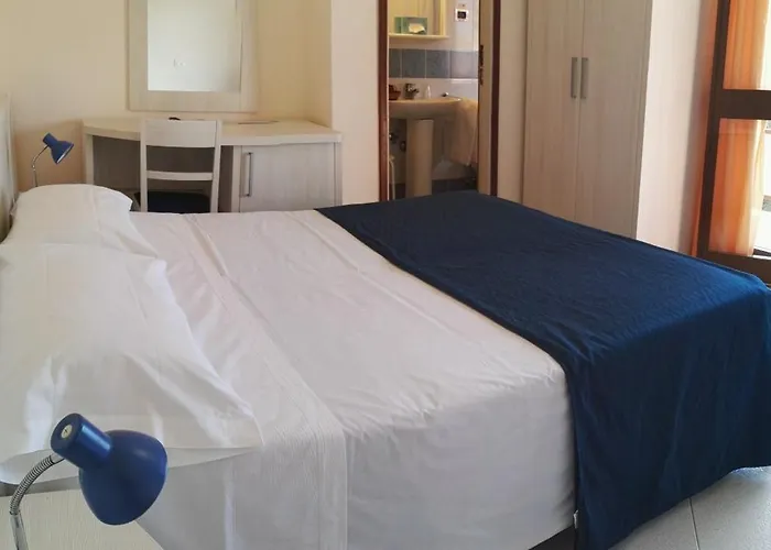 ホテル Elizabeth マリーナ・ディ・ピエトラサンタ