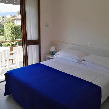 Hotel Elizabeth 3*