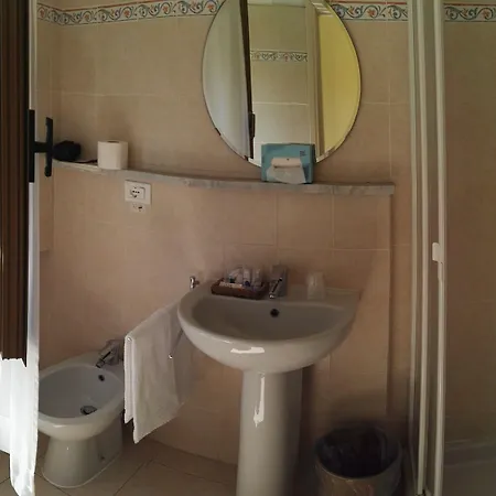 Elizabeth Hotel