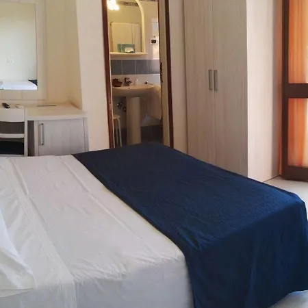 Hotel Elizabeth 3*